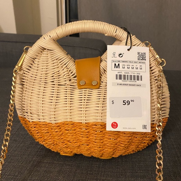 Zara Handbags - New Zara crossbody bag